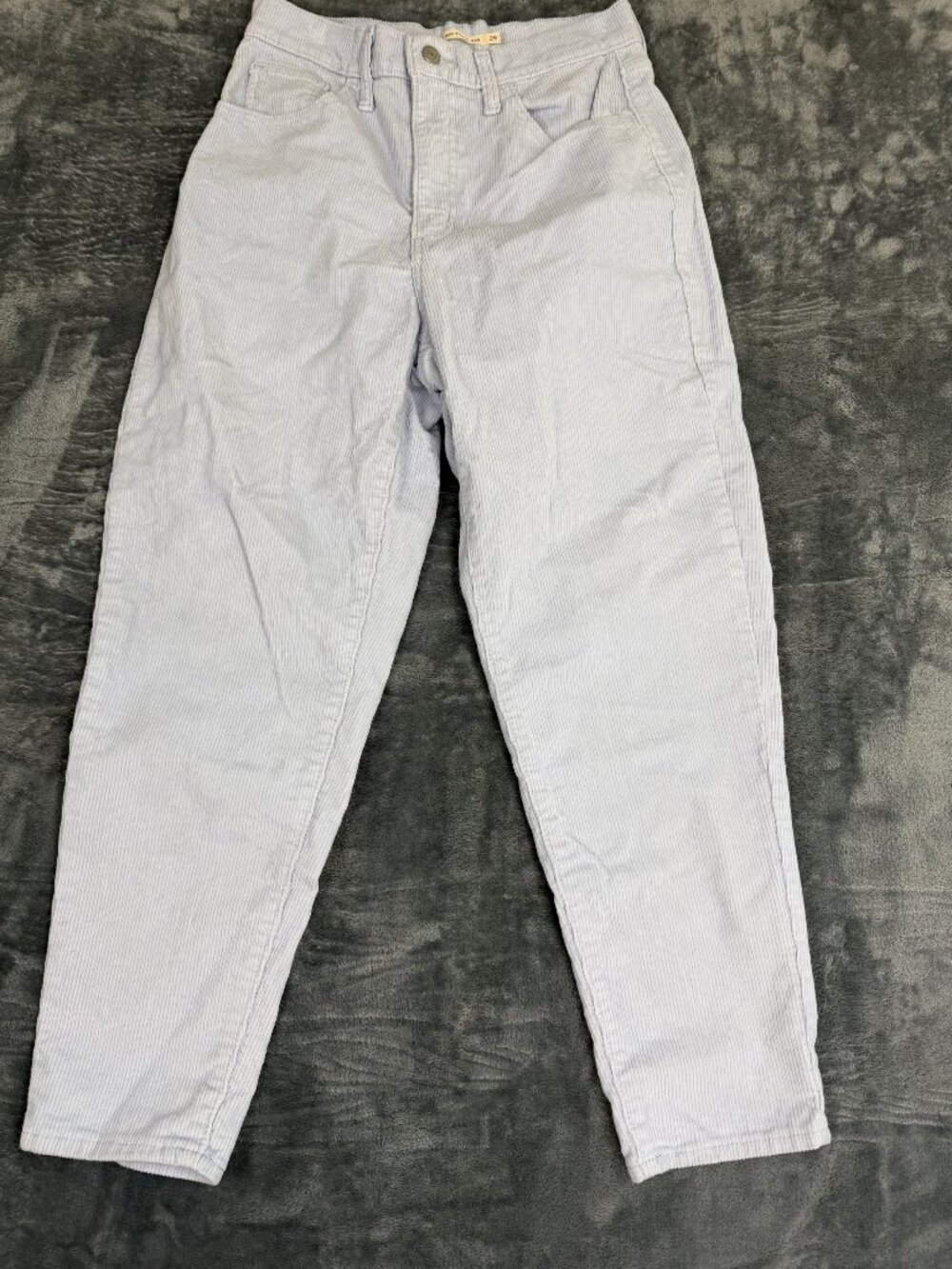 Levis High Waisted Mom Jeans Womens Size 29 Baby Blue Corduroy